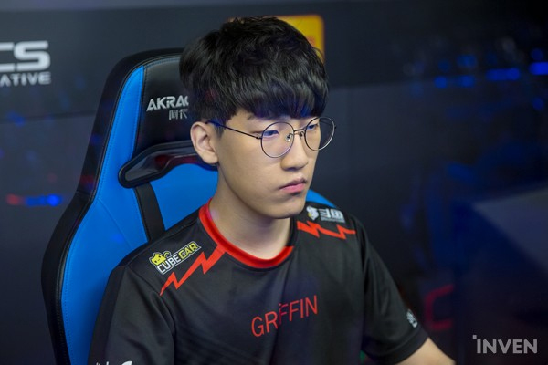 Kết quả LCK Mùa Xuân 2020 hôm nay 28/3: Griffin lún sâu vào khủng hoảng