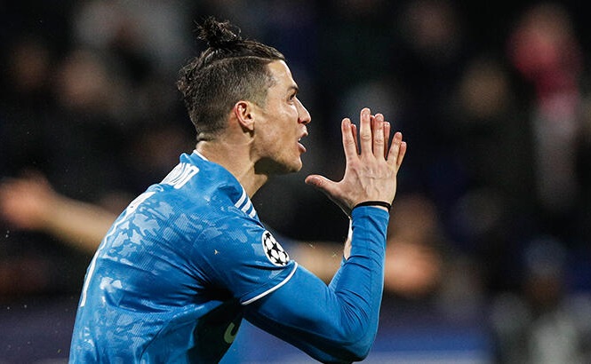 Ronaldo mất bao nhiêu thu nhập khi bị cắt giảm do COVID-19?