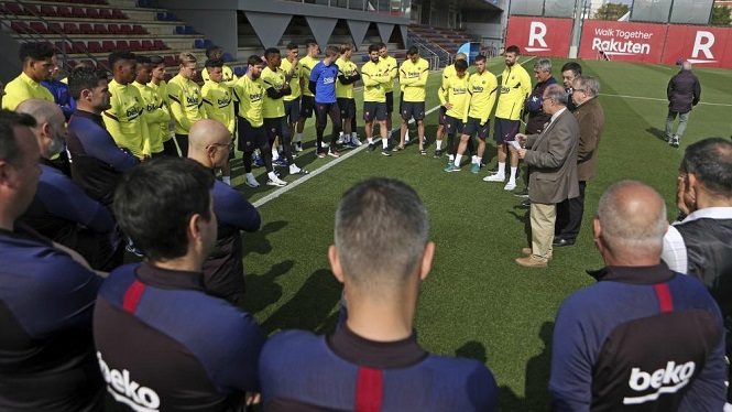 Chi tiết cuộc mặc cả giảm lương giữa Barca và các ngôi sao Chi tiết cuộc mặc cả giảm lương giữa Barca và các ngôi sao