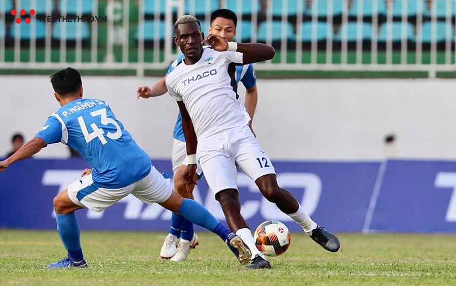 8/14 đội ủng hộ đá tập trung, V.League hoãn vô thời hạn