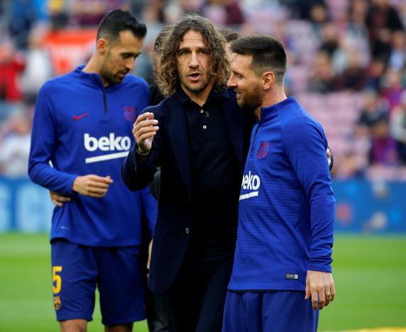 Messi giảm lương khiến các huyền thoại Barca phản ứng như thế nào? Messi giảm lương khiến các huyền thoại Barca phản ứng như thế nào?