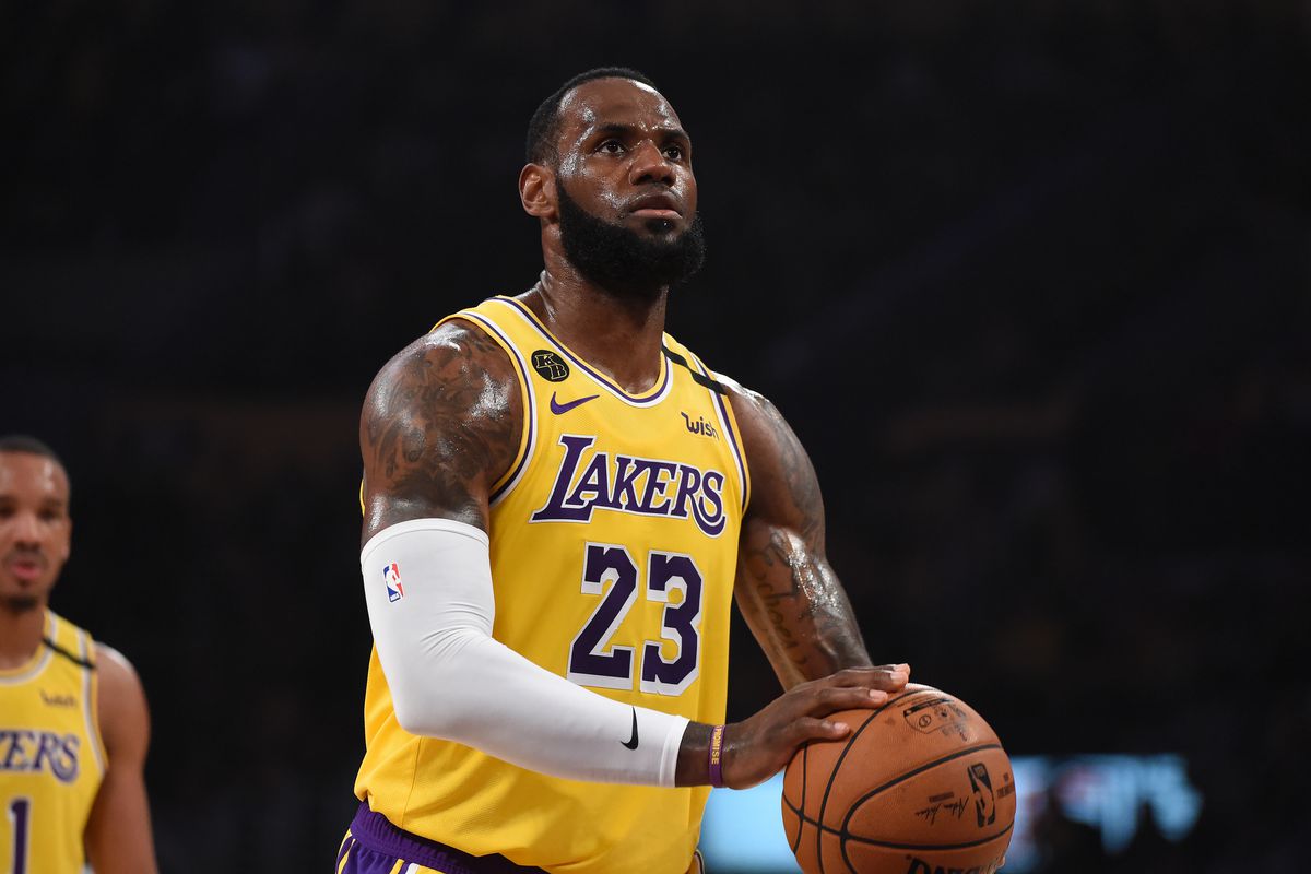 Tại sao LeBron James ném phạt ngày càng ổn định?