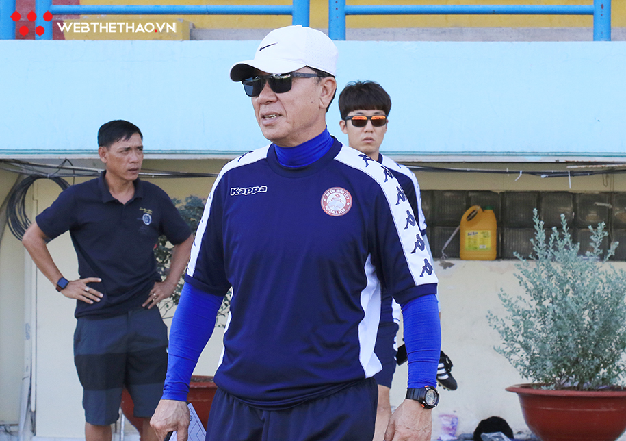 Phi Sơn chấn thương, Công Phượng có đối tác mới trên hàng công