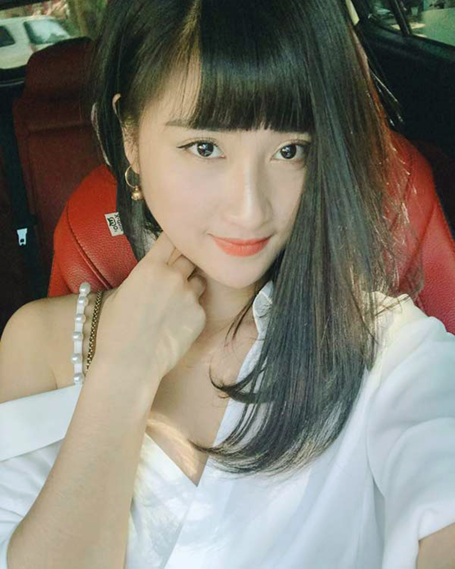 Những nàng WAGs nóng bỏng của ngôi sao bóng đá Việt 