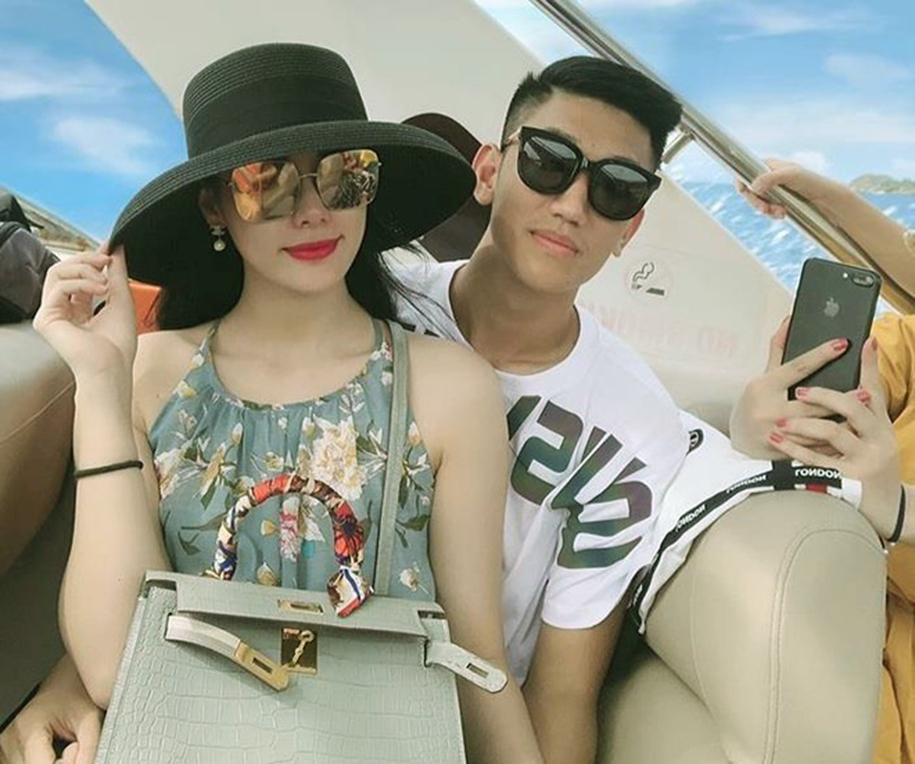Những nàng WAGs nóng bỏng của ngôi sao bóng đá Việt 