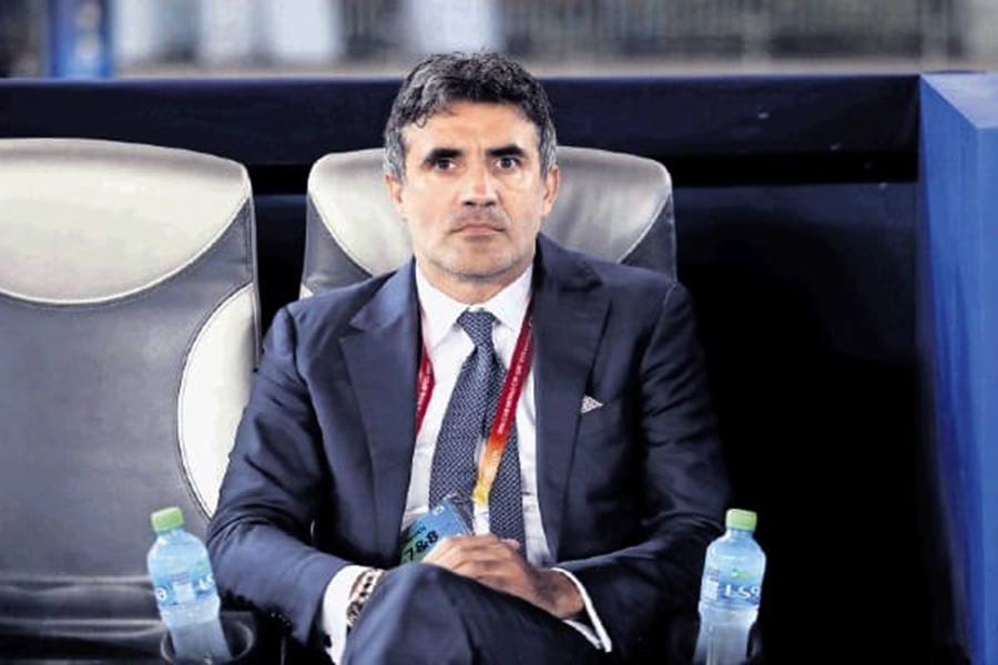 UAE nhắm tướng khủng để đòi nợ ĐT Việt Nam