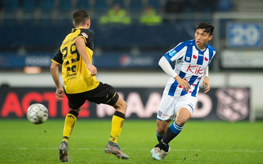 HLV Jansen bác bỏ nhận định Văn Hậu không có tương lai ở Heerenveen