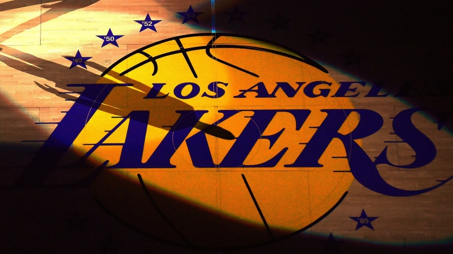 NBA đón tin vui về những cầu thủ LA Lakers nhiễm COVID-19