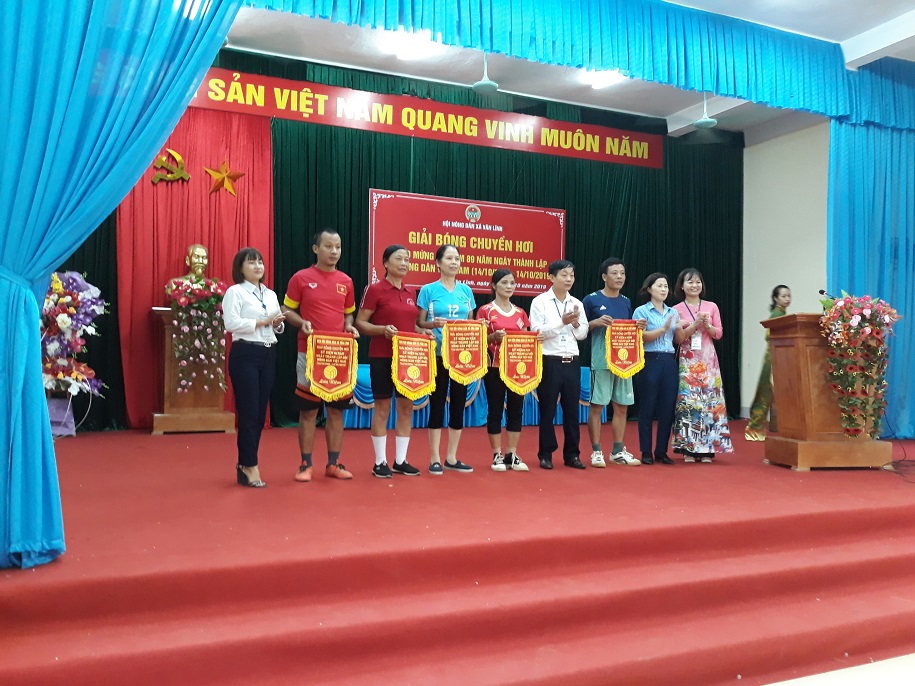Phú Thọ - Nơi bóng chuyền hơi trở nên phổ biến ở mọi lứa tuổi