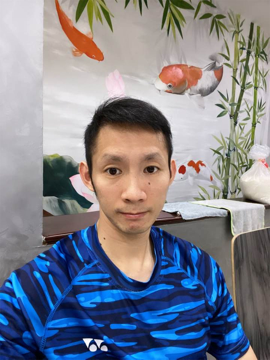 Tượng đài cầu lông Tiến Minh “đen” nhất thế giới khi Olympic hoãn