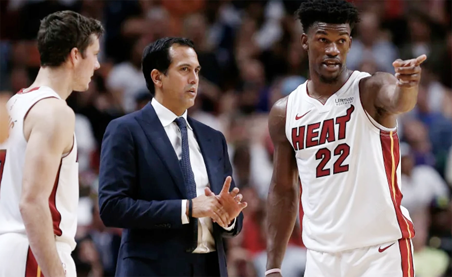 Vì sao với HLV Miami Heat, NBA tạm hoãn biết đâu lại là điều tốt?
