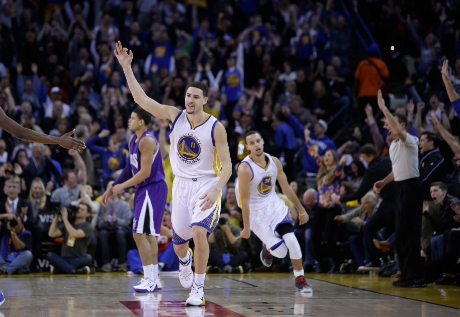 Klay Thompson đã ghi 37 điểm trong 1 hiệp như thế nào?