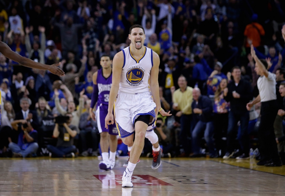 Klay Thompson đã ghi 37 điểm trong 1 hiệp như thế nào?