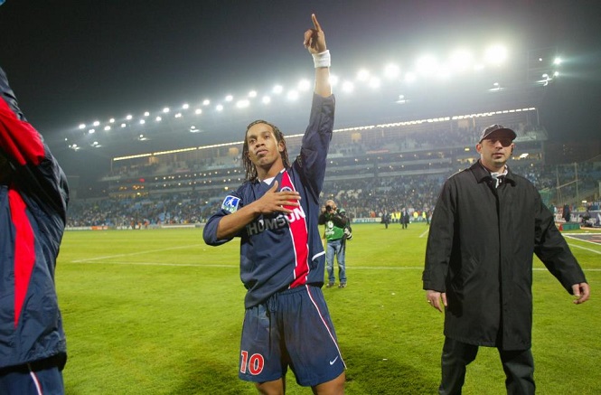 3 cựu ngôi sao Barca trong top 10 cầu thủ Brazil ở Ligue 1