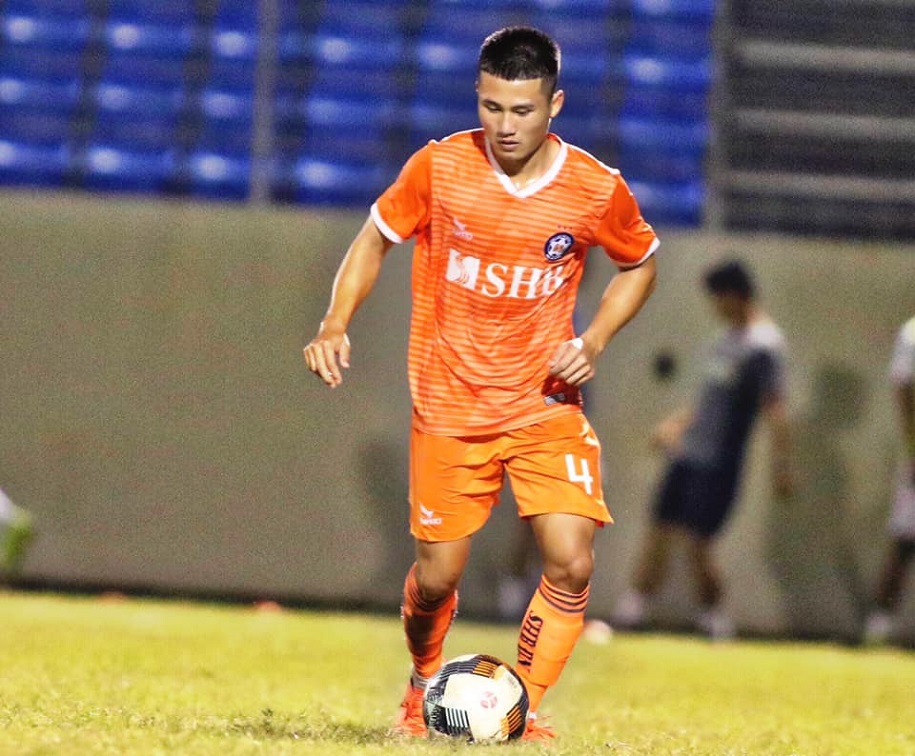 Cầu thủ trẻ nhất V.League 2020 Nguyễn Phi Hoàng: Bước ngoặt tuổi 16