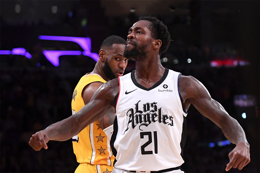 Chơi NBA 2K, Patrick Beverley cũng tranh thủ trash talk rồi đá xoáy LeBron James
