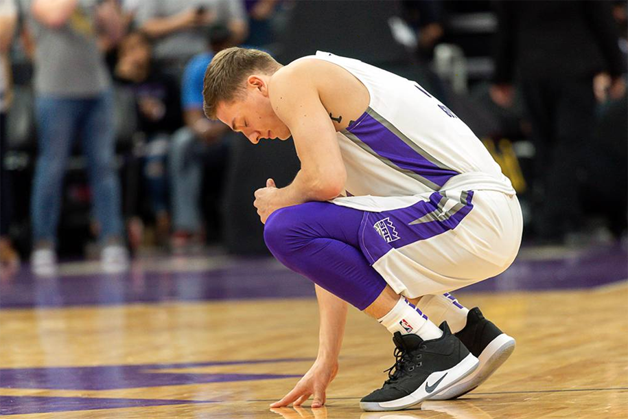Người thân cầu thủ NBA đầu tiên qua đời vì COVID-19: Hãy nghiêm túc với virus corona