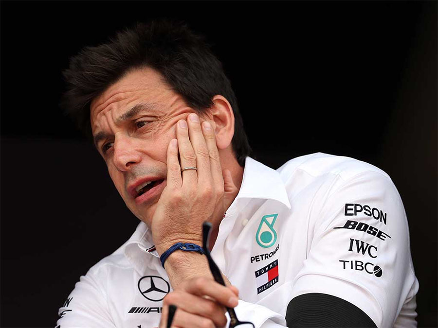 Không phải hợp đồng của Lewis Hamilton hoặc sếp Toto Wolff, Mercedes hiện chỉ quan tâm COVID-19