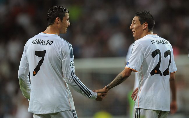 Ronaldo và Messi đã chơi cùng 12 cầu thủ nào trong sự nghiệp?