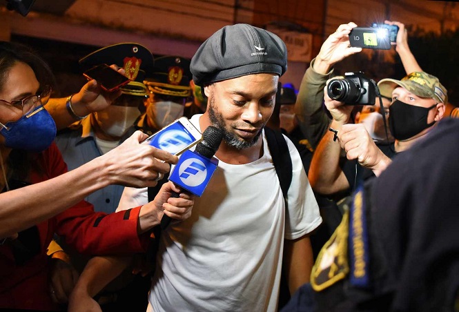 Bên trong khách sạn mà Ronaldinho được quản thúc sau khi ra tù