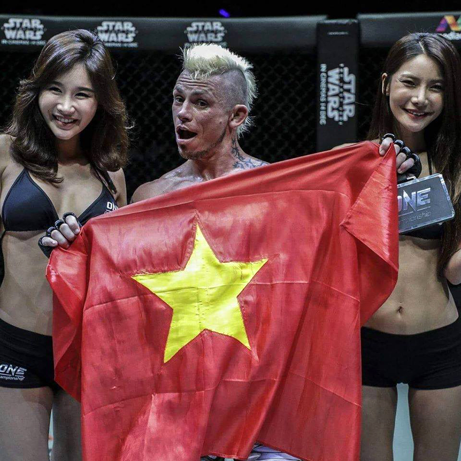 Lỡ hẹn lần đầu chinh phục marathon ở Hà Nội vì COVID-19, cựu võ sĩ MMA luyện chân chờ “phục thù” Lỡ hẹn lần đầu chinh phục marathon ở Hà Nội vì COVID-19, cựu võ sĩ MMA luyện chân chờ “phục thù”