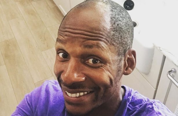 Ray Allen khoe đầu không cạo, kêu gọi hội hói đầu NBA nghỉ cắt tóc
