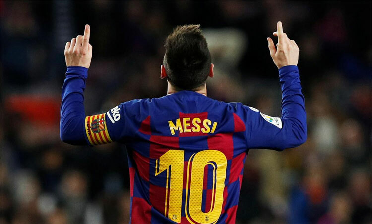 Messi lập hat-trick đầu tiên vào lưới đội nào?