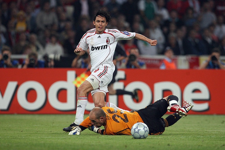 Việt vị là gì và vì sao Filippo Inzaghi được mệnh danh “Vua phá bẫy việt vị”?