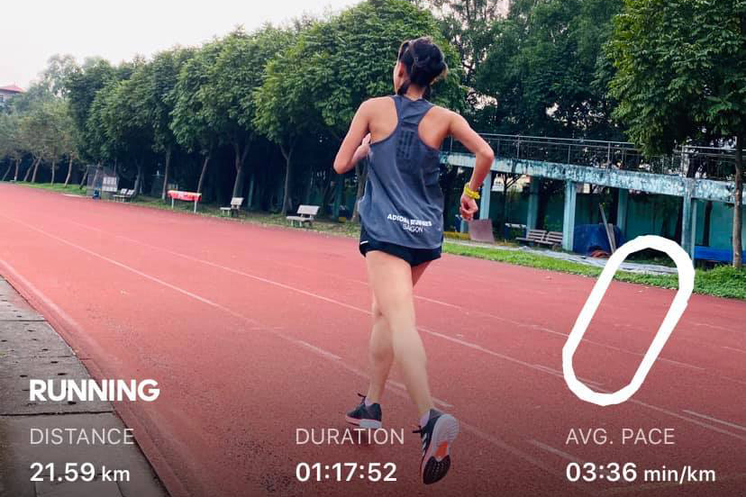 Hồng Lệ có kỷ lục cá nhân 21km “khủng” cổ động y bác sĩ chống dịch COVID-19 Hồng Lệ có kỷ lục cá nhân 21km “khủng” cổ động y bác sĩ chống dịch COVID-19