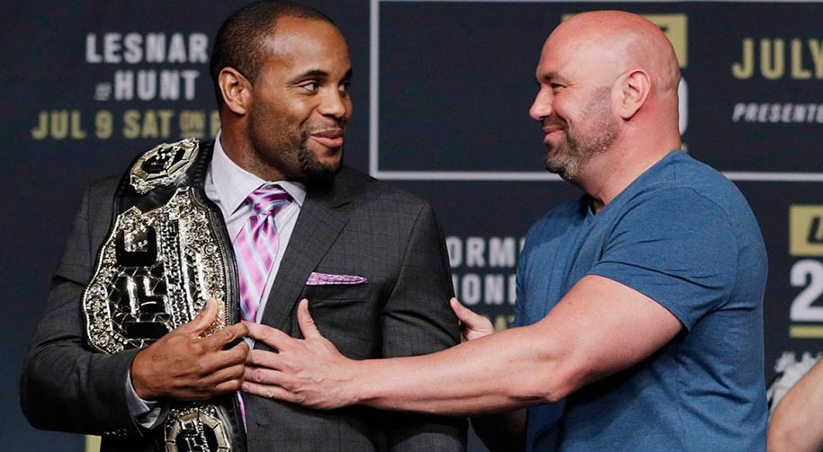 Daniel Cormier nói về ý tưởng tiếp quản ghế chủ tịch UFC Dana White