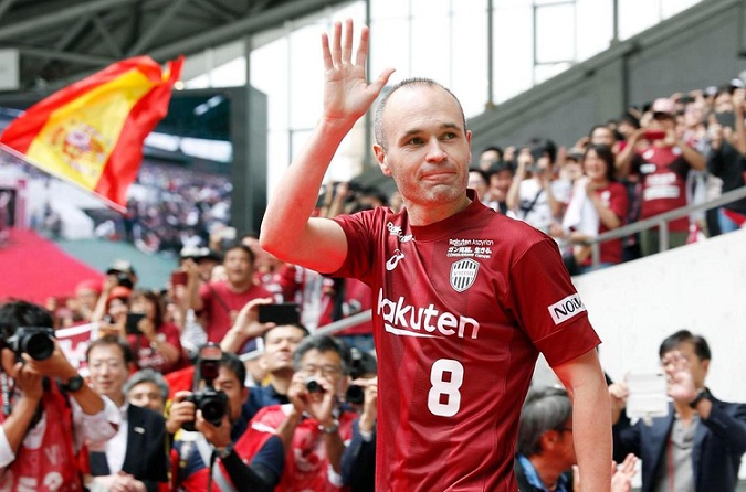 Lương của Iniesta tại Nhật Bản cao gấp hơn 100 lần Chanathip
