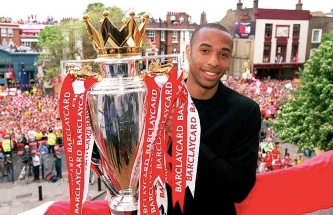 Henry đánh bại Ronaldo và Giggs để trở thành vĩ đại nhất Ngoại hạng Anh Henry đánh bại Ronaldo và Giggs để trở thành vĩ đại nhất Ngoại hạng Anh