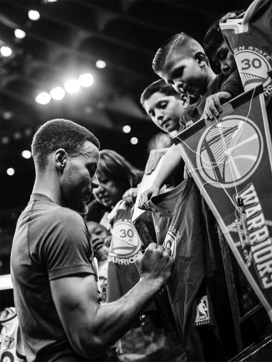 Stephen Curry hồi tưởng những ngày sốt cao, sợ sốt vó vì lo nhiễm COVID-19