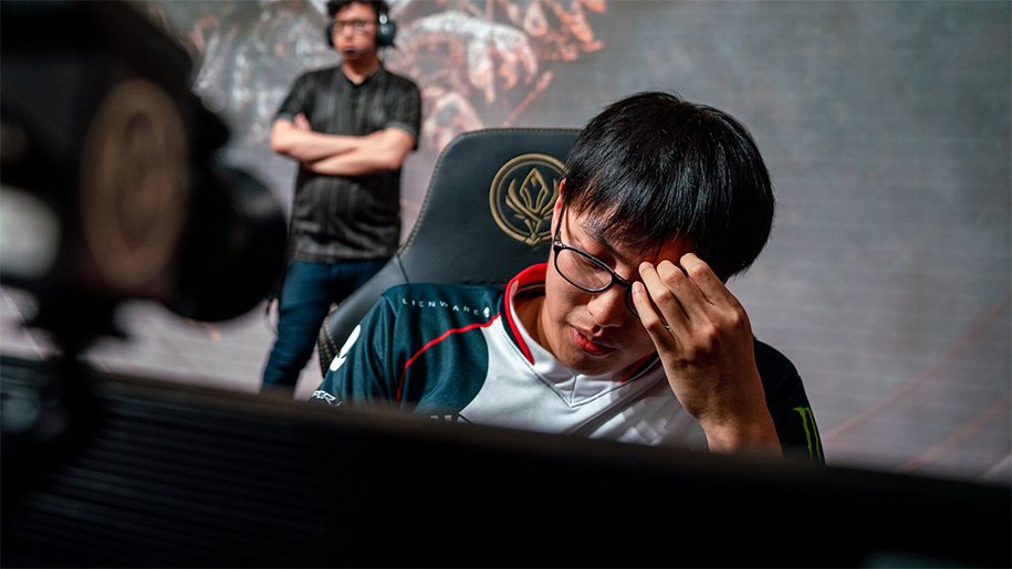 Doublelift sẽ rời Team Liquid vì không còn động lực thi đấu?