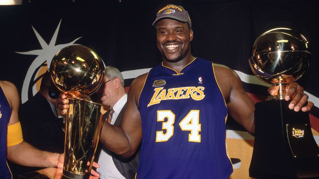 Shaquille O'Neal: Vô địch NBA 4 lần nhờ tập MMA