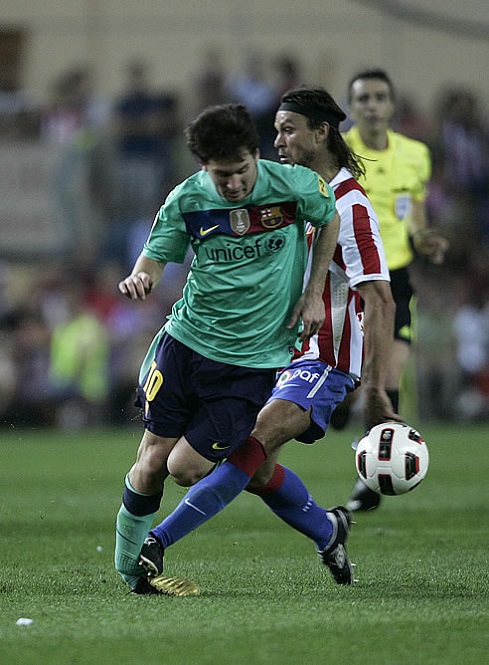 Sự thật cú đá tồi tệ nhất mà Messi chịu đựng trong sự nghiệp Sự thật cú đá tồi tệ nhất mà Messi chịu đựng trong sự nghiệp