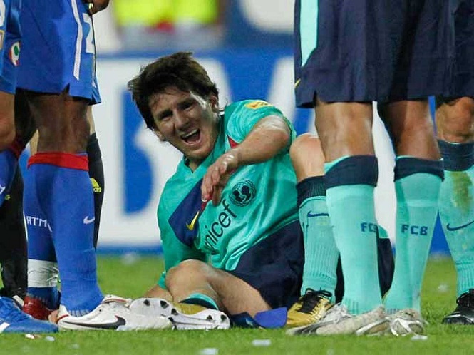 Sự thật cú đá tồi tệ nhất mà Messi chịu đựng trong sự nghiệp Sự thật cú đá tồi tệ nhất mà Messi chịu đựng trong sự nghiệp