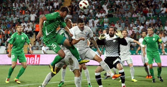 Nhận định Gomel vs Naftan Novopolotsk, 19h30 ngày 18/4, Hạng Nhất Belarus