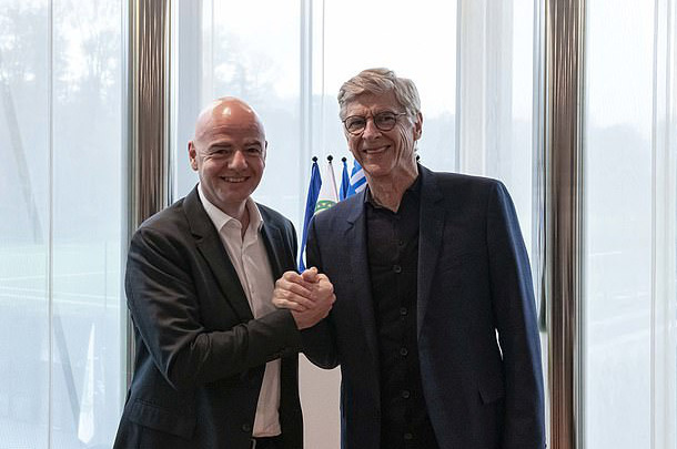 HLV Arsene Wenger đang làm gì sau khi chia tay Arsenal?