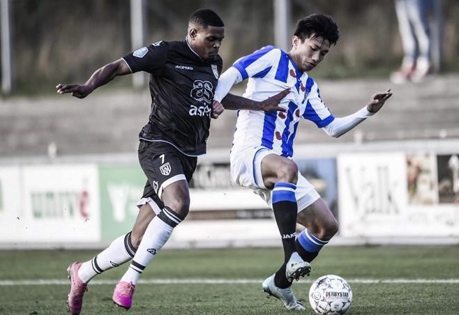Người môi giới: Heerenveen không mất gì khi mua Văn Hậu