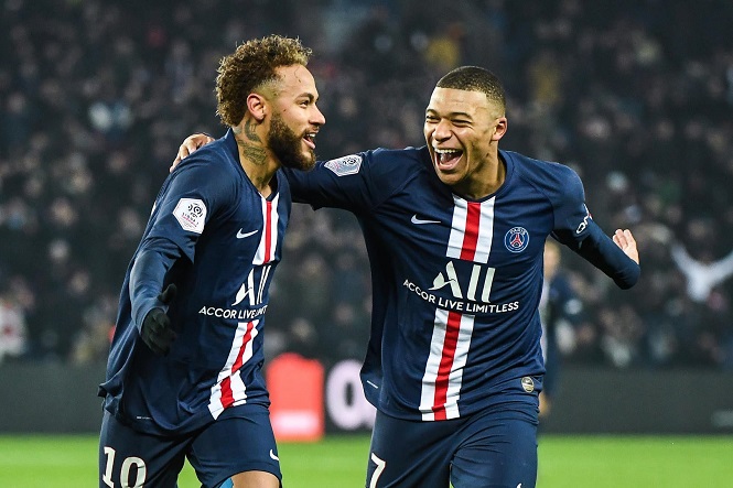 Neymar được PSG đề nghị mức lương bỏ xa Ronaldo