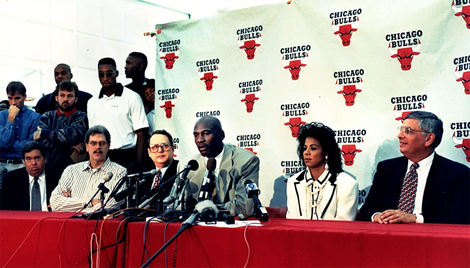 Nhìn lại dòng thời gian về sự nghiệp huyền thoại của Michael Jordan