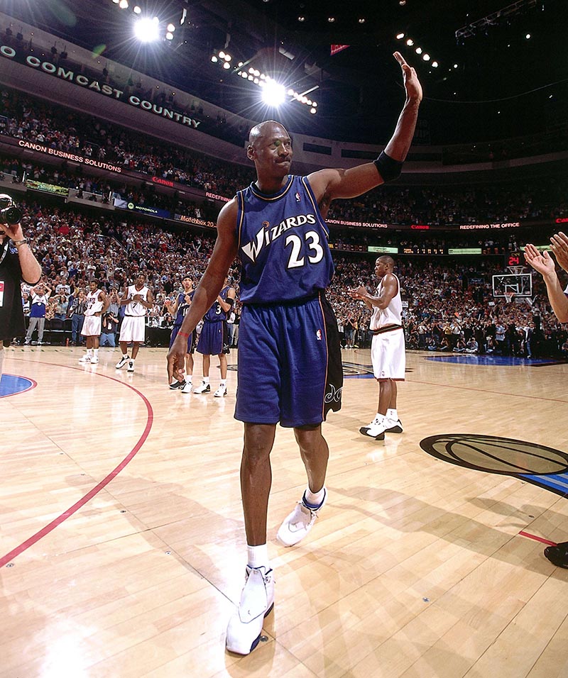 Nhìn lại dòng thời gian về sự nghiệp huyền thoại của Michael Jordan