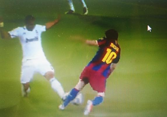 9 năm sau trận chung kết gây tranh cãi giữa Barca và Real Madrid 9 năm sau trận chung kết gây tranh cãi giữa Barca và Real Madrid