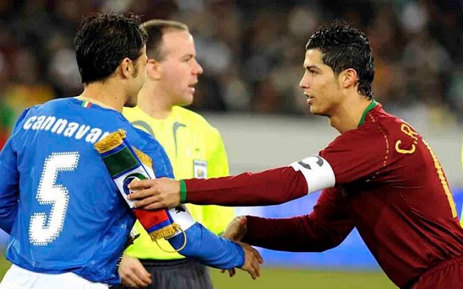 Ronaldo và Cannavaro nói về “bức ảnh đẹp nhất từ trước đến nay” Ronaldo và Cannavaro nói về “bức ảnh đẹp nhất từ trước đến nay”