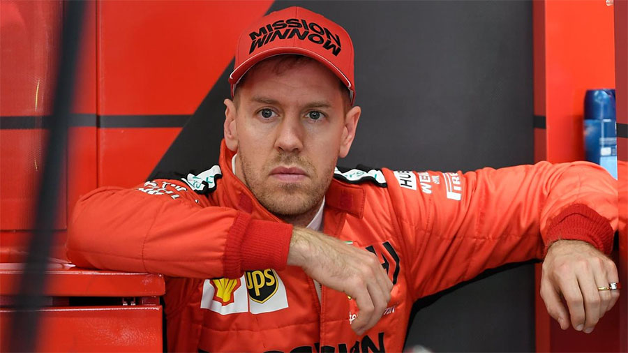 Vettel từ chối đề nghị quá bèo của Ferrari