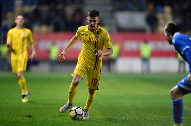 Con trai huyền thoại Hagi được đánh giá tốt hơn... Ronaldo và Messi Con trai huyền thoại Hagi được đánh giá tốt hơn... Ronaldo và Messi