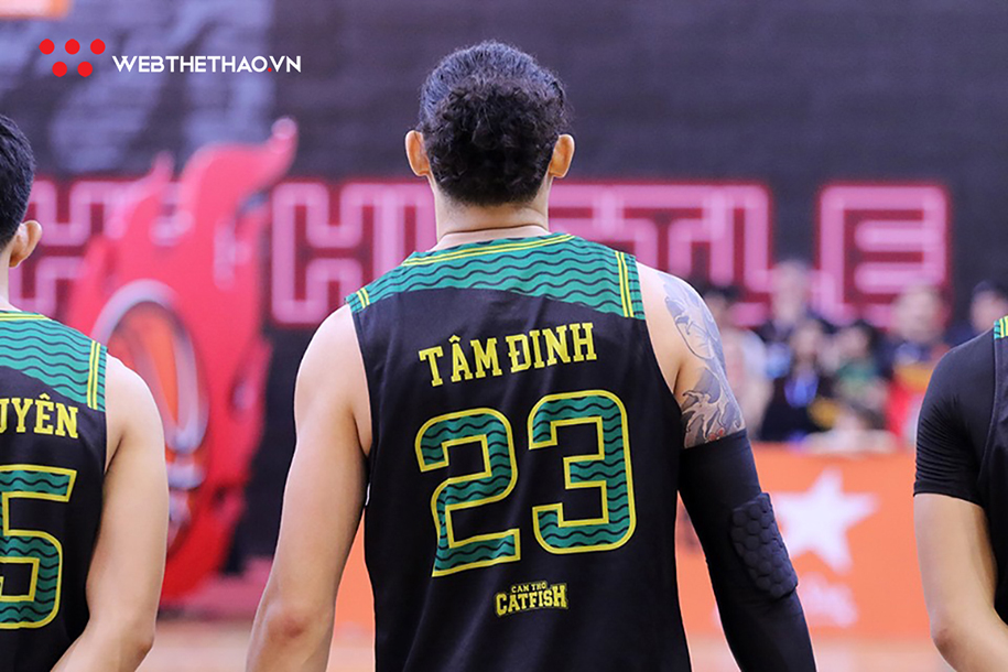 Thần tượng Michael Jordan, Tâm Đinh nhìn thấy hình ảnh của mình trong The Last Dance Thần tượng Michael Jordan, Tâm Đinh nhìn thấy hình ảnh của mình trong The Last Dance