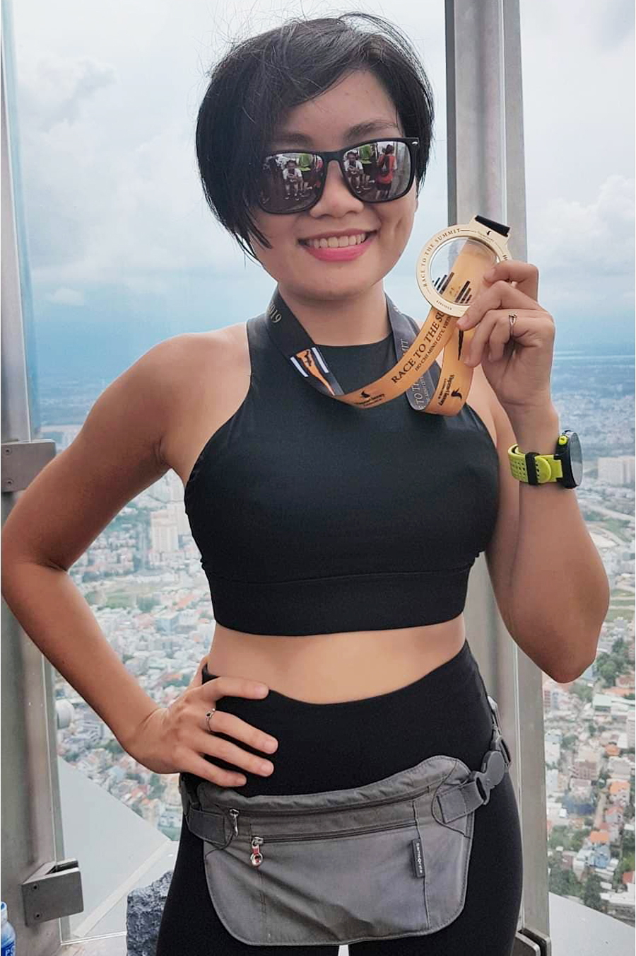 MC giải chạy phong trào tiết lộ bí quyết giữ dáng chuẩn sau gần một tháng cách ly xã hội MC giải chạy phong trào tiết lộ bí quyết giữ dáng chuẩn sau gần một tháng cách ly xã hội