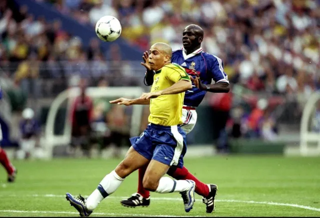 Ronaldo béo hé lộ 3 bí mật thú vị trong sự nghiệp Ronaldo béo hé lộ 3 bí mật thú vị trong sự nghiệp